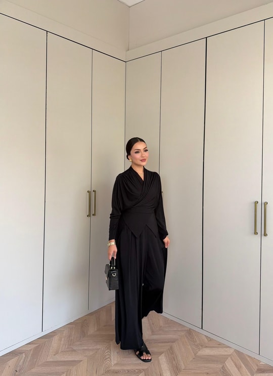 HR-1451H&R ButikQas - Fisa Ön Büzgülü Sandy Takım Siyah