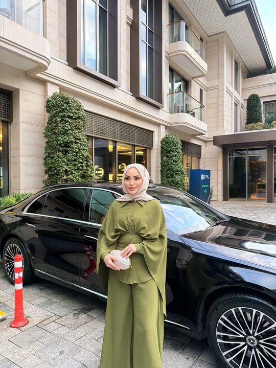 TAKM-2162H&R ButikQu-Lai Pelerin Detaylı Takım Haki