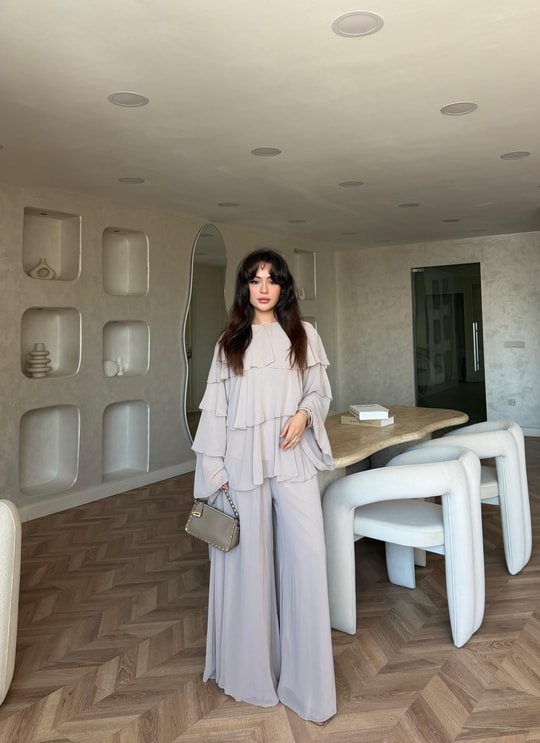HR-1367H&R ButikQu - Şiza Üst Kat Kat Şifon Takım Vizon
