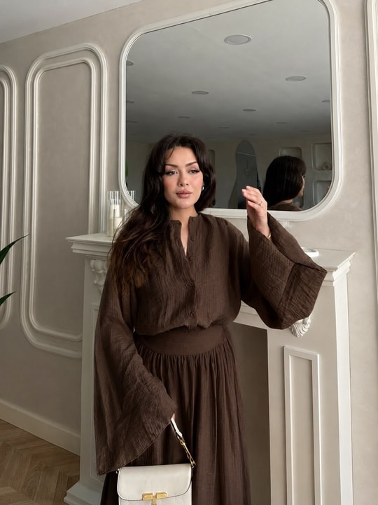 HR-1504H&R ButikTB - 4495 Elida Ön Düğmeli Etekli Takım Kahve