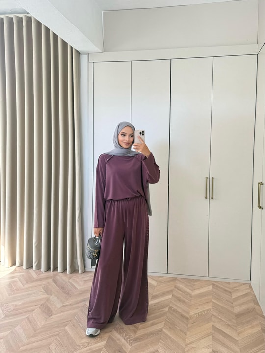 HR-2971H&R ButikTB-Nurla Boncuk Detaylı Modal Oysh Takım Mürdüm