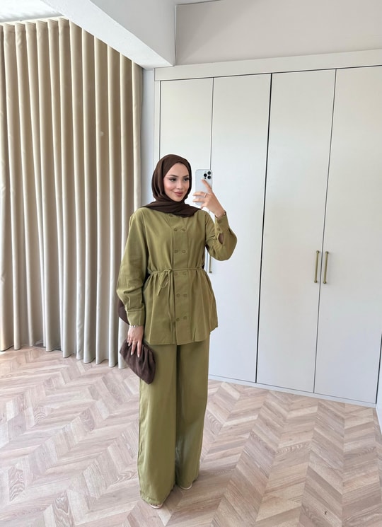 HR-1374H&R ButikTB - Rişa Ön 2 Komple Düğmeli Keten Takım Yağ Yeşili