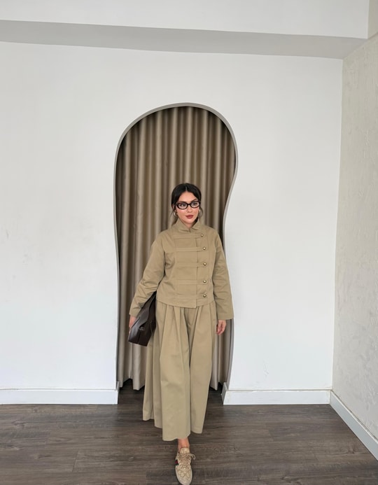 HR-3168H&R ButikTb - Riwa Düğme Detaylı Etekli Pantolon Takım Vizon