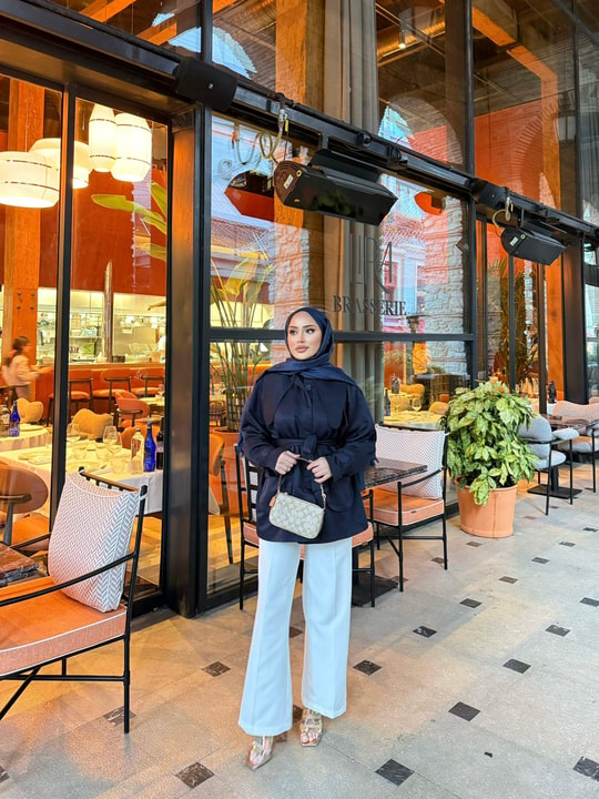Trenc-59H&R ButikBeril Yakalı Trenç Lacivert