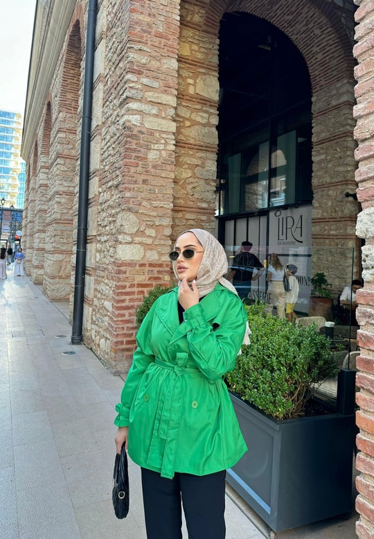 Trenc-48H&R ButikKampanyalı Mini Trenç Yeşil