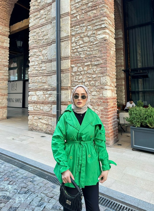 Trenc-48H&R ButikKampanyalı Mini Trenç Yeşil