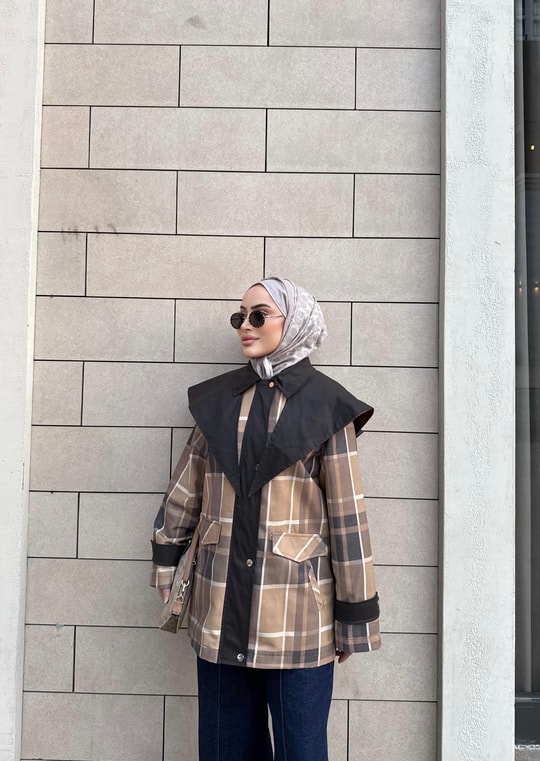 TRNCKT-010H&R ButikZan Yaka Detaylı Trenç