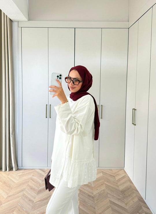 HR-3264H&R ButikEk- Riwi Yanı Dantel Detaylı Tunik Beyaz