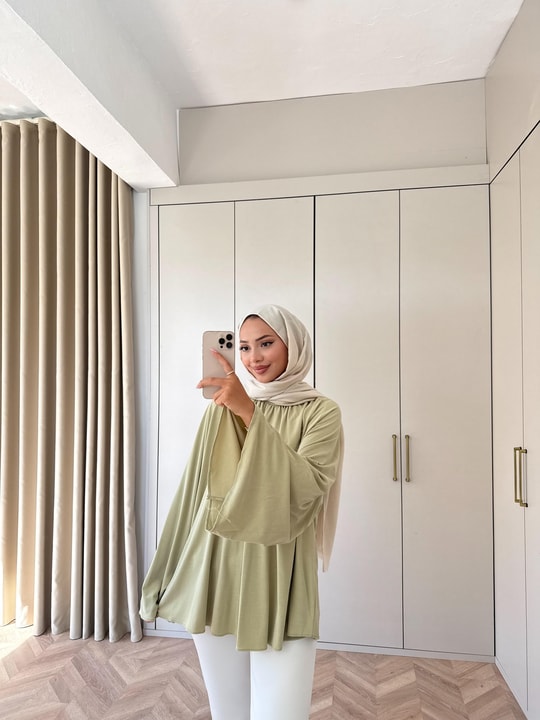HR-2892H&R ButikQu- Hima İspanyol Kol Oysh Tunik Çağla Yeşili