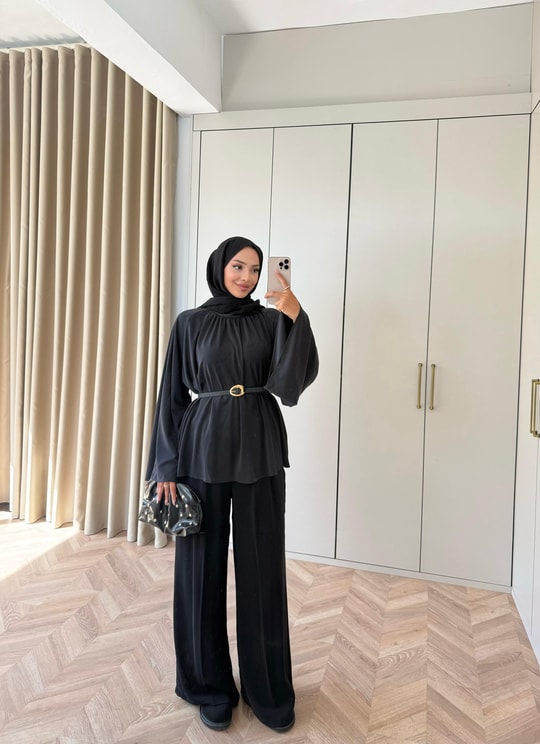 HR-2892H&R ButikQu- Hima İspanyol Kol Oysh Tunik Siyah