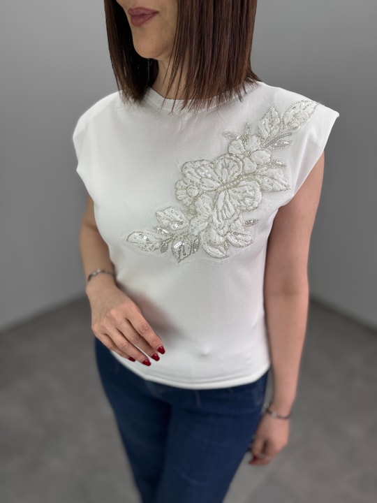 Vatkalı Nakışlı Triko 3332