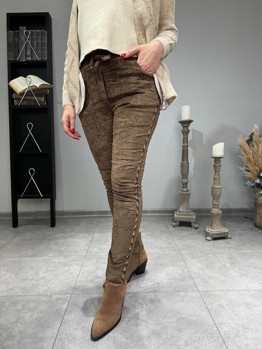 Taş Baskılı Kadife İthal Pantolon 2902