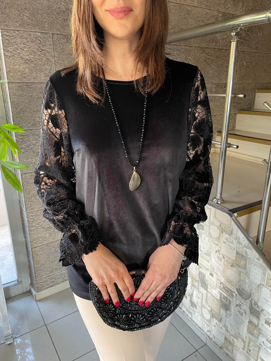 Kolları Kadife Dantel Bluz 2333