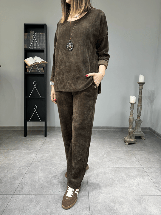 Kolyeli Şönil Kadife İthal Takım 2354