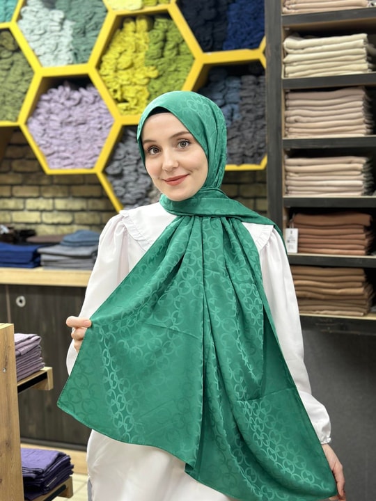Yeni Jakar Şal Açık Benetton Yeşili