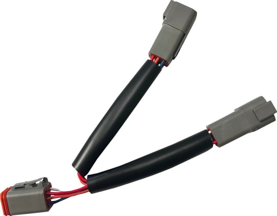 CUSTOM DYNAMICS ADAPTOR CABLE DUAL DATA LINK KOD:21201494