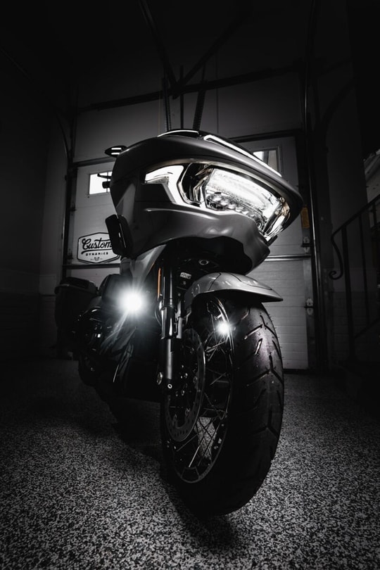 CUSTOM DYNAMICS LIGHT FOG PROBEAM LED HALO BLA KOD:20403248