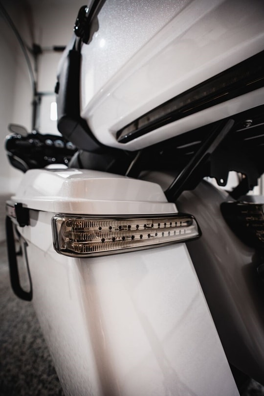 CUSTOM DYNAMICS LIGHT LED SBAG BLK/SMOKE KOD:20402568