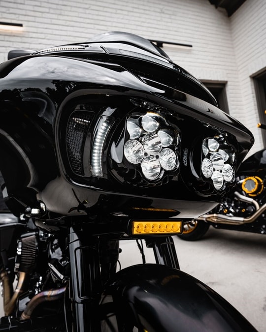 CUSTOM DYNAMICS LIGHTS LED WINDSHIELD TRIM GLO KOD:20403230