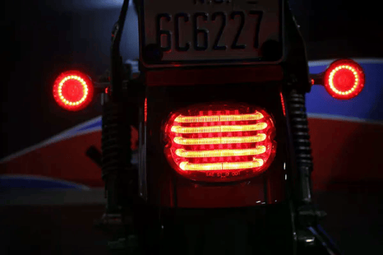 CUSTOM DYNAMICS LOW PROFILE PROBEAM TAIL LIGHT KOD:20101365