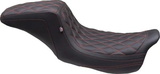 MUSTANG SEAT SQUAREBACK 2UP DBL DIAMON KOD: 08011671