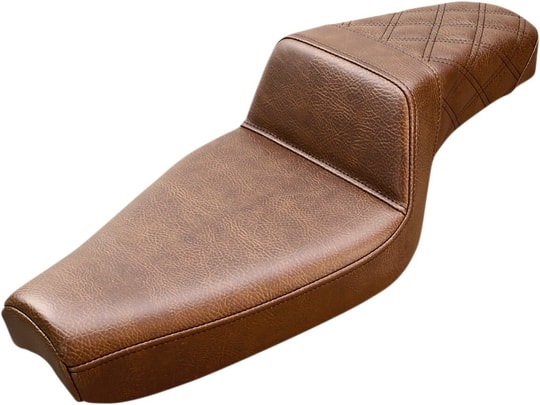 SADDLEMEN SEAT STEPUP BRN RR LS 4.5 KOD:08040689