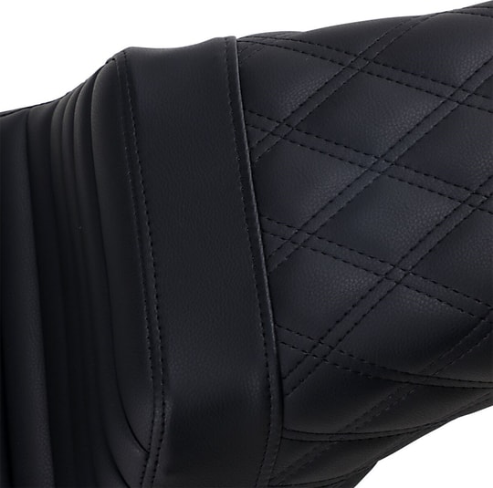 SADDLEMEN SEAT STEPUP TR  LS BLCK KOD:0802-1381