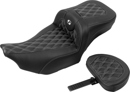 SADDLEMEN SEAT ROADSOFA LS CF EXT RCH W/ KOD:0801-1807