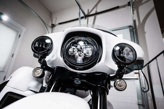 CUSTOM DYNAMICS 4.5 PASSING LAMP BLACK PAIR EC KOD:20011751