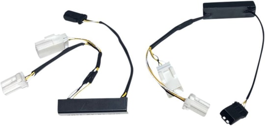 CUSTOM DYNAMICS ADAPTOR MICRO DUAL AMBWHT KOD:20500435