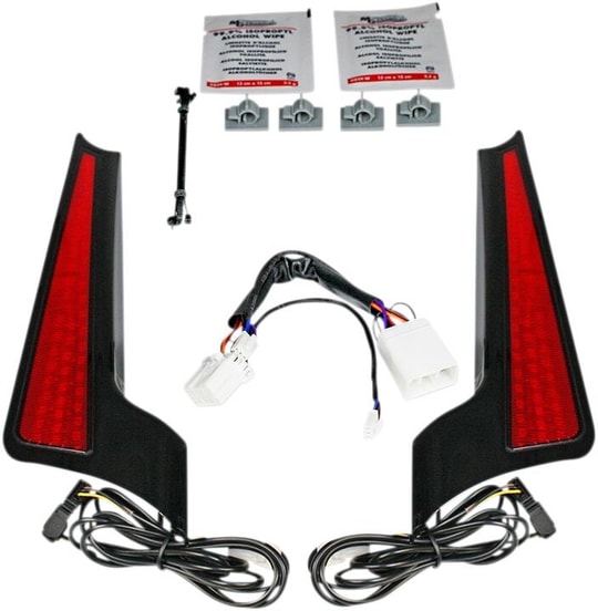 CUSTOM DYNAMICS LIGHT FASCIA 06-09BLK/RED KOD:20402520
