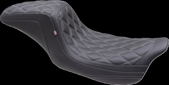 MUSTANG SEAT SQUAREBACK 2UP DBL DIAMON KOD: 08011672