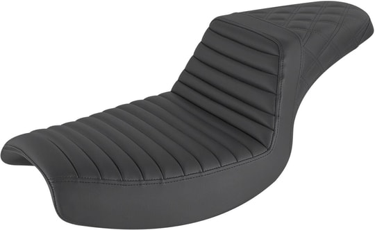 SADDLEMEN SEAT STEPUP TR & LS BLCK KOD:08050139