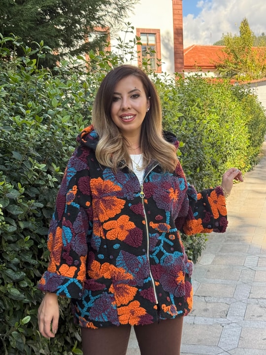 Çiçek Kabartma Desenli Kısa İthal Keçe Kaban Turuncu Mavi