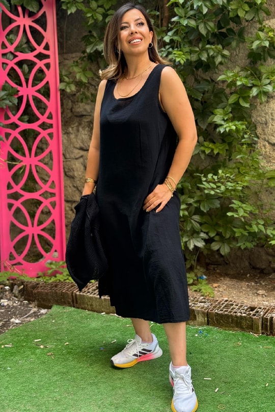 Çıkarılabilir File Detaylı İthal Elbise Siyah