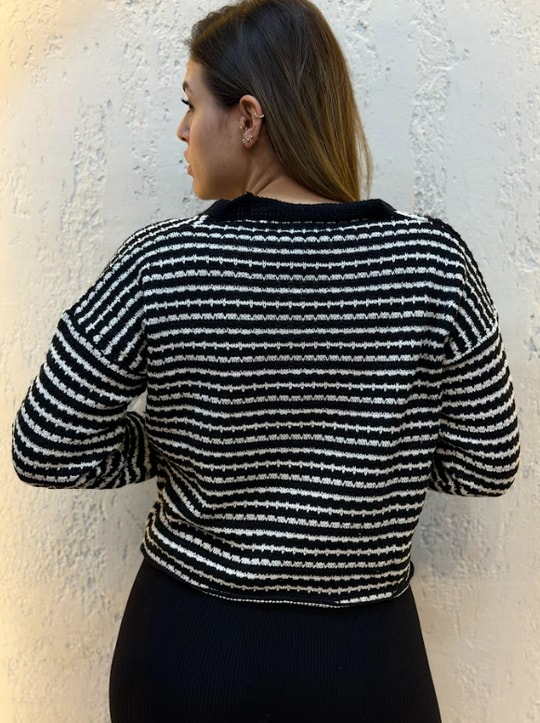 İnce Çizgili Triko Crop Hırka Siyah