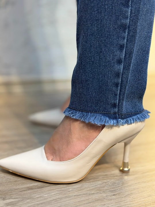 Paça Püsküllü Kot Pantolon