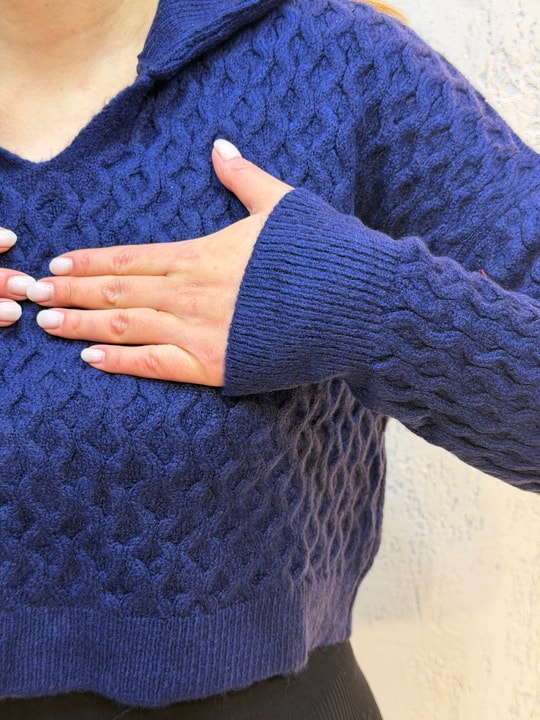 Polo Yaka Örgü Detaylı Crop Kazak Lacivert