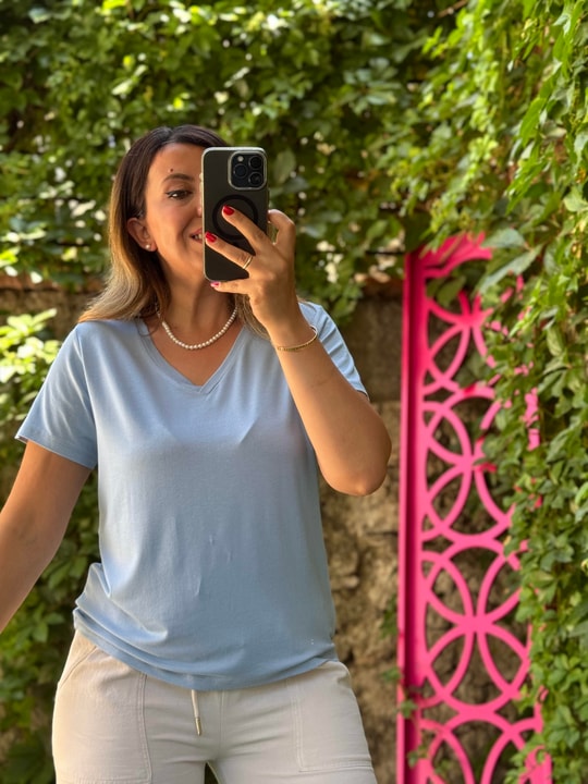 V Yaka Basic T-shirt Bebe Mavisi