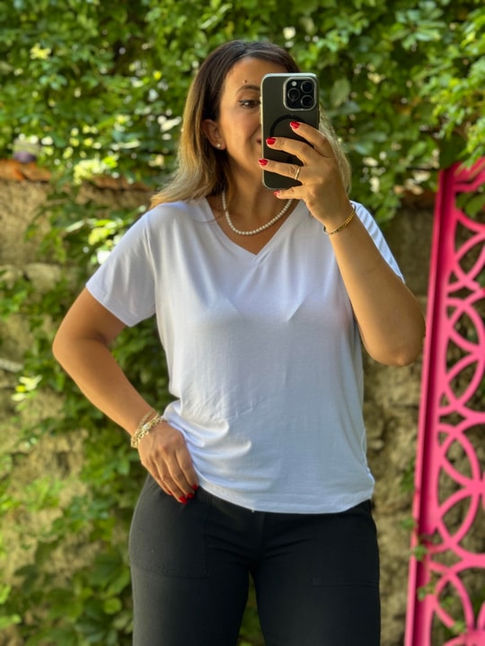 V Yaka Basic T-shirt Beyaz