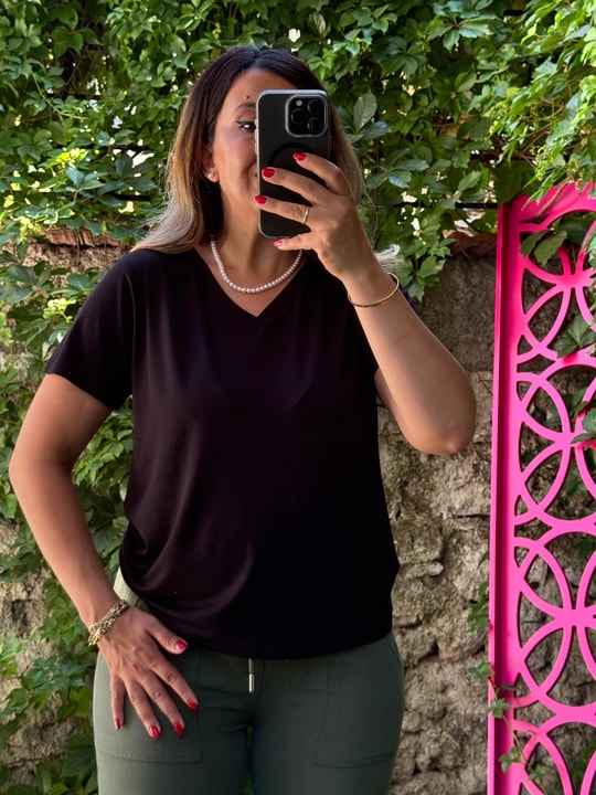 V Yaka Basic T-shirt Siyah