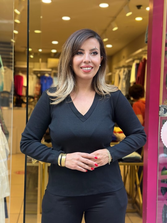 V Yaka Uzun Kollu Pamuk Bluz Siyah