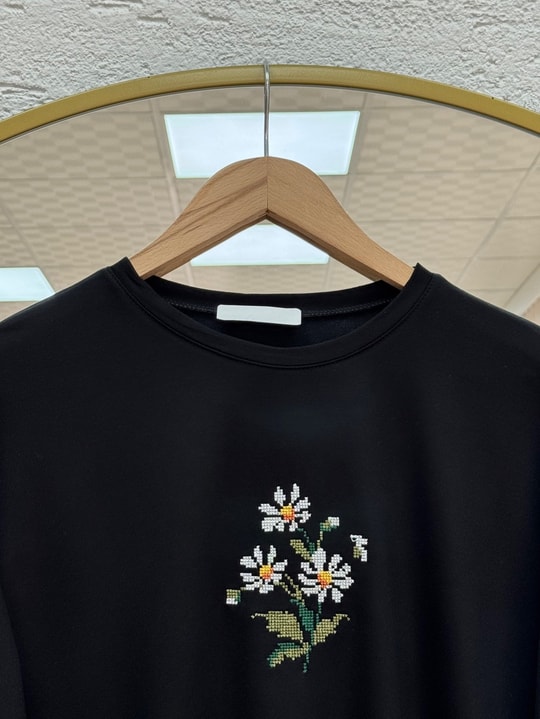 Aylira Çiçek Nakışlı Tunik-SS13252 Siyah