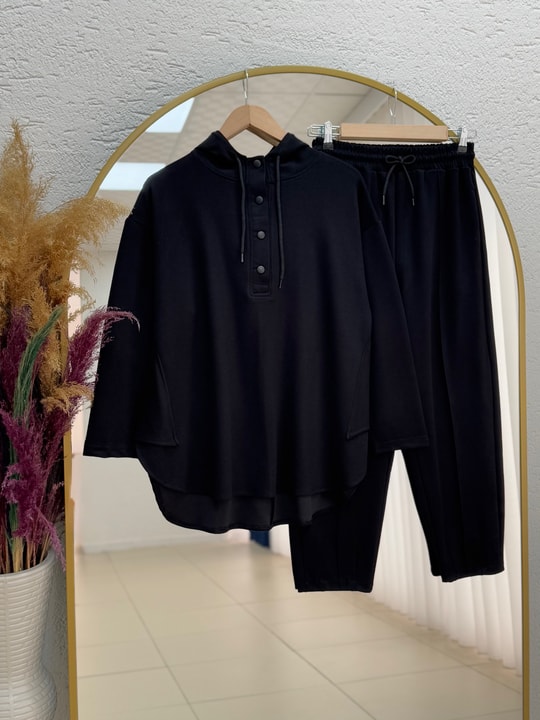 Bemista Kapşonlu Çıtçıtlı  Yanı Yırtmaçlı Pantolonlu Takım-MA8329 Siyah