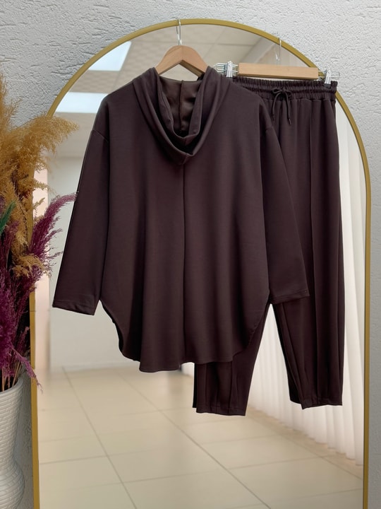Bemista Kapşonlu Çıtçıtlı  Yanı Yırtmaçlı Pantolonlu Takım-MA8329 Kahve