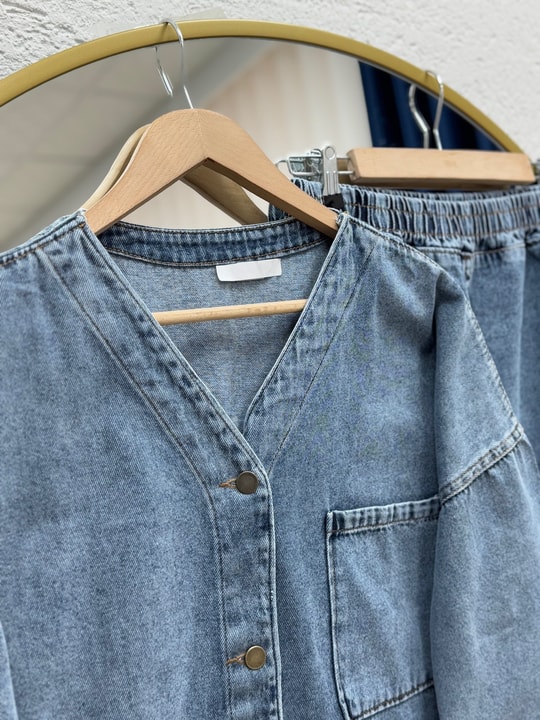 Celena Tek Cepli Metal Düğmeli Pantolonlu Kot Takım-LS8220 Açık Mavi