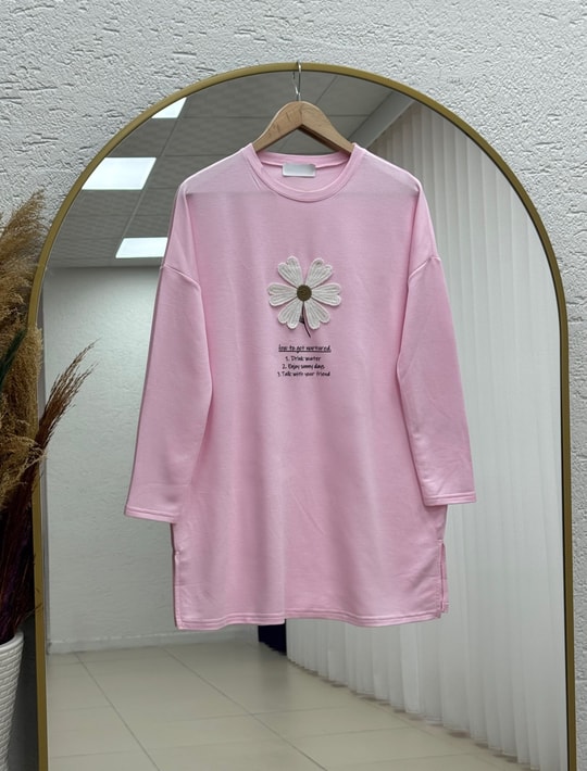 Cemşah Papatya Nakışlı Yazılı Yırtmaçlı Bluz-SS13157 Pembe