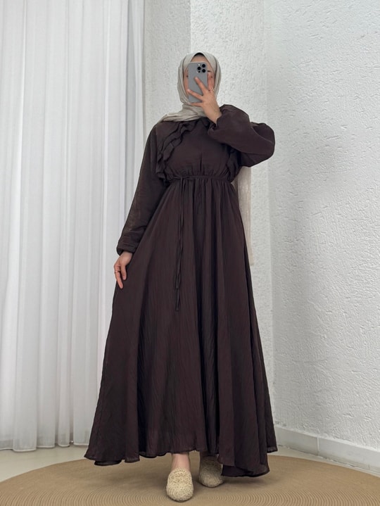 Dilgenur Omzu Fırfırlı Şifon Elbise-BN4635 Kahve