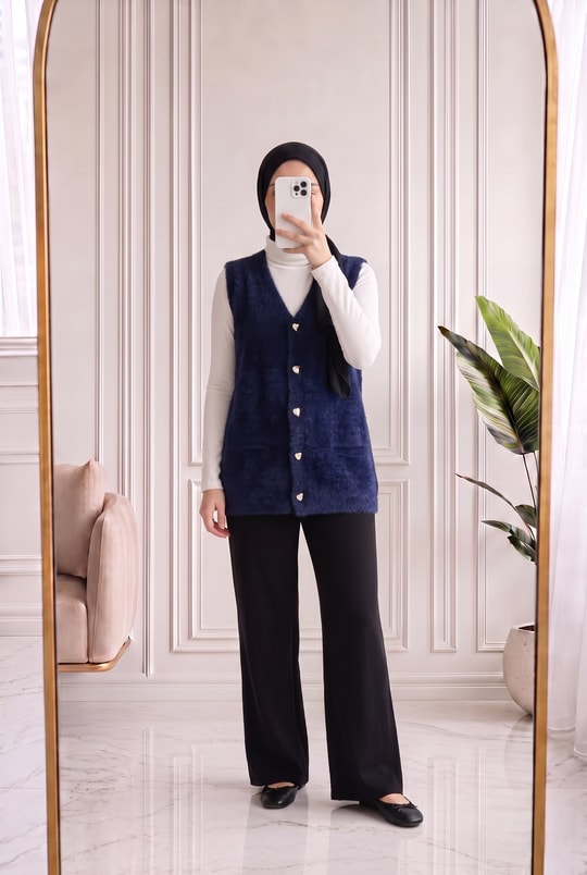 Enuna Gold Düğmeli Angora Yelek-KR5028 Lacivert