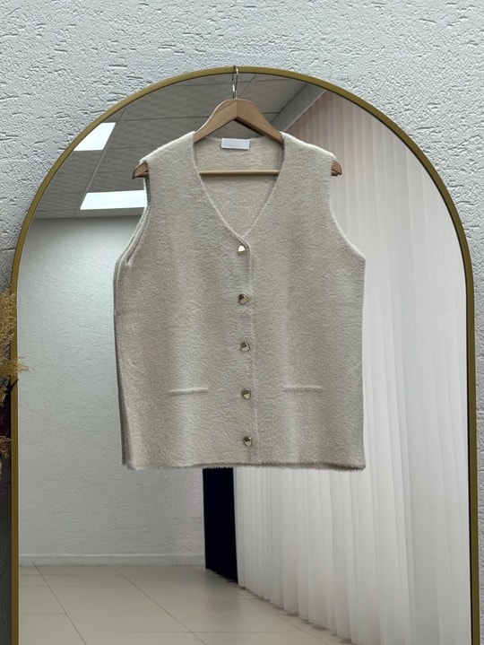Enuna Gold Düğmeli Angora Yelek-KR5028 Taş